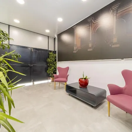 Flat 10 Min To Mermerli In Apartment
