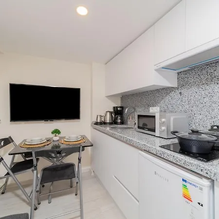 Flat 10 Min To Mermerli In Apartment Antalya